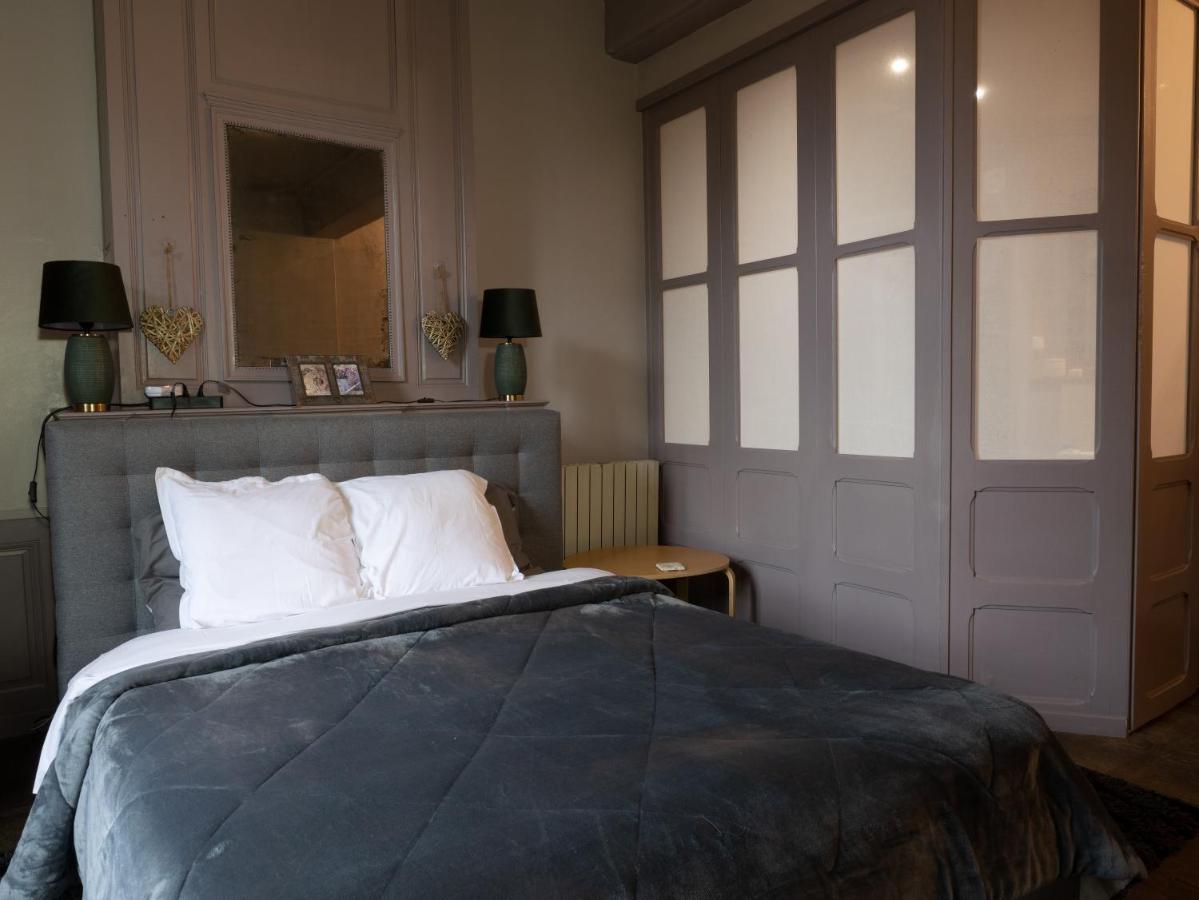 Pont Vieux Chambres Et Gites Конфоланс Екстериор снимка